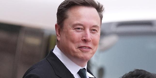 Elon Musk, SpaceX and the illusion of wealth