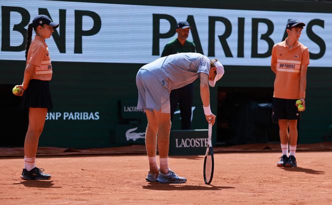 French Open: World No. 1 Jannik Sinner crashes out in second round