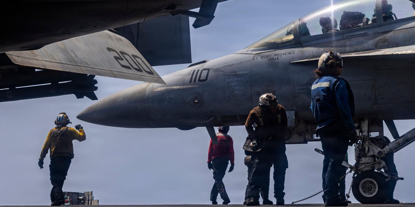 Nouveaux tirs de missiles entre États-Unis et Iran ce week-end