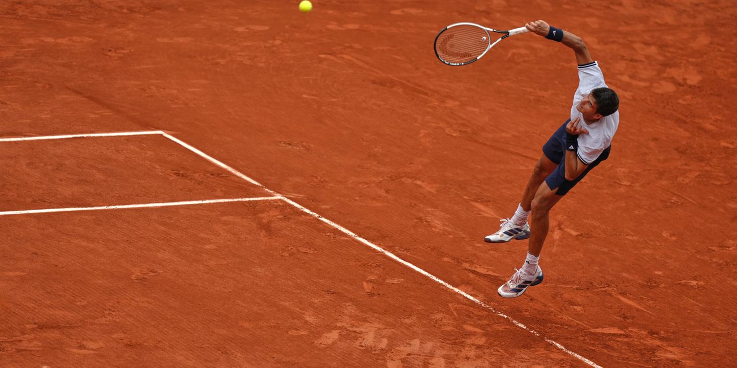 Roland-Garros 2026 : Jodar défie Zverev, Kostyuk rejoint Andreeva en demies