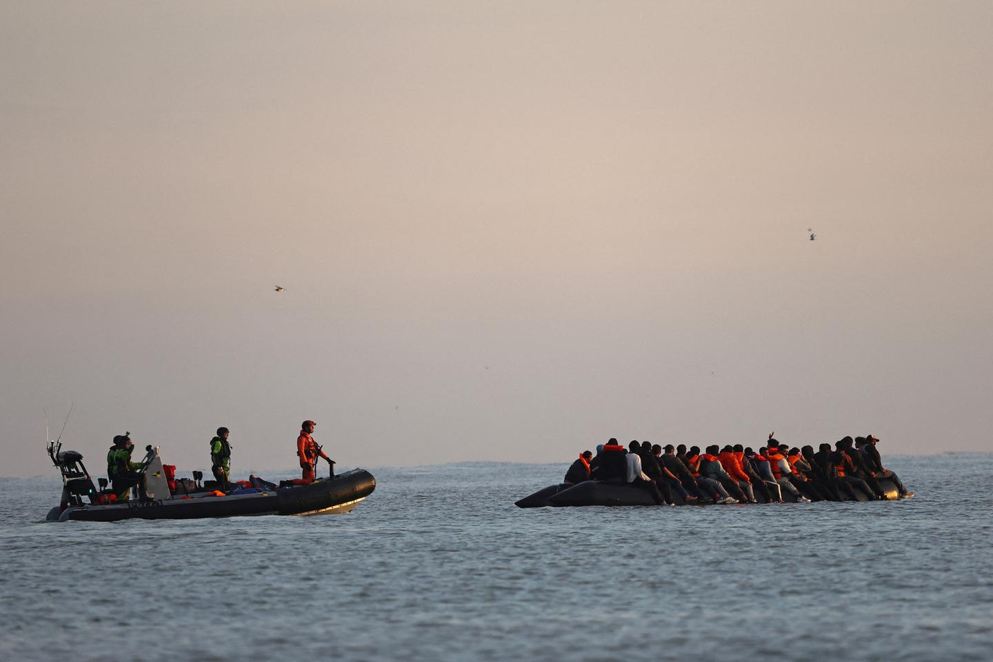 France, Britain extend 'one in, one out' migration deal