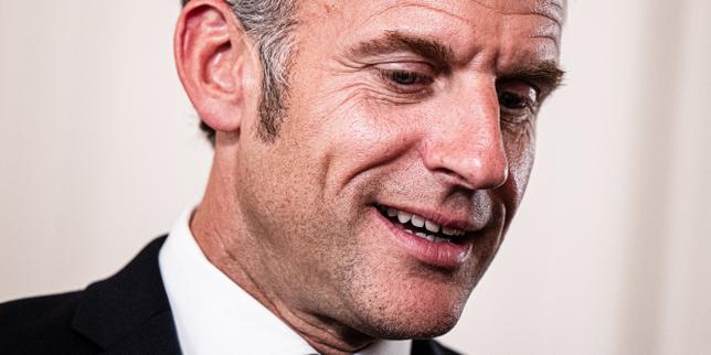 Emmanuel Macron s’en remet aux écrivains pour raconter sa dernière année au pouvoir