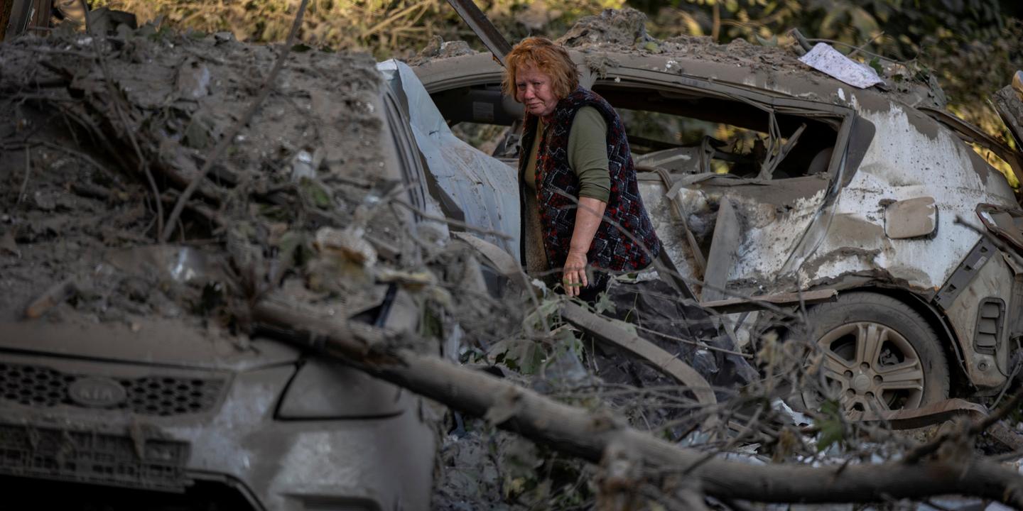 Frappes russes en Ukraine : au moins treize morts, des images choquantes