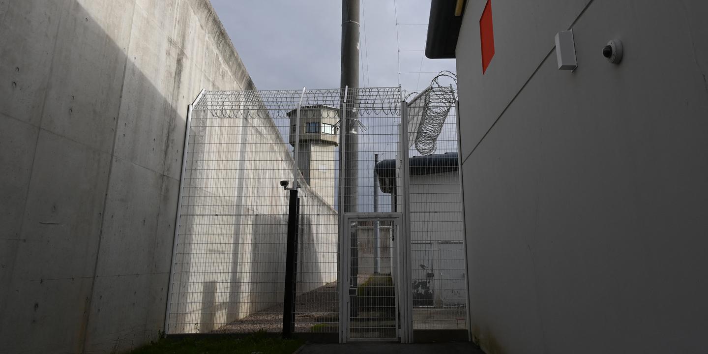 Détenus de Condé-sur-Sarthe portent plainte pour violences et harcèlement