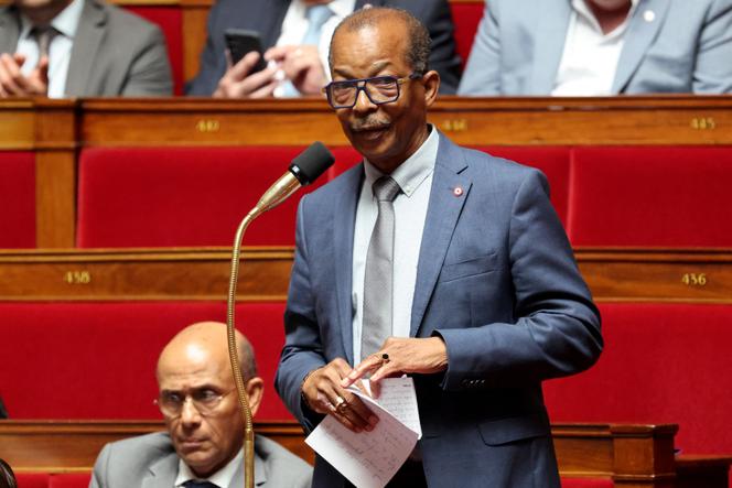 Elie Califer, député socialiste de Guadeloupe, à l’Assemblée nationale, à Paris, le 28 mai 2026. 