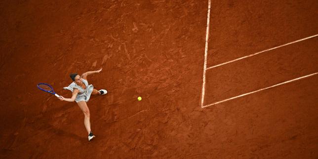 EN DIRECT, Roland-Garros 2026 : Marta Kostyuk et Mirra Andreeva lancent le bal des demi-finales