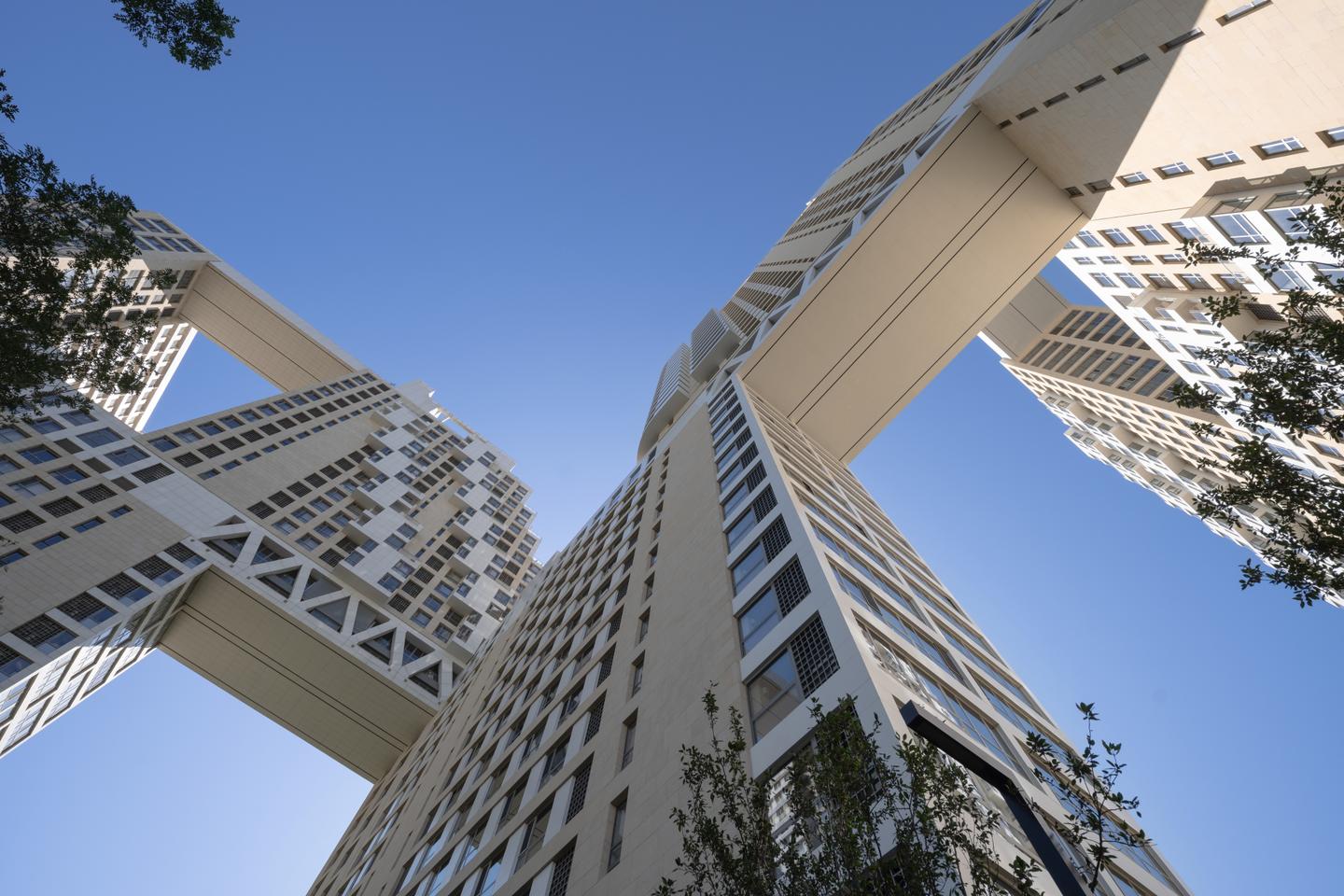 アート・デザイン・音楽 Moshe Safdie I アート・デザイン・音楽 Moshe