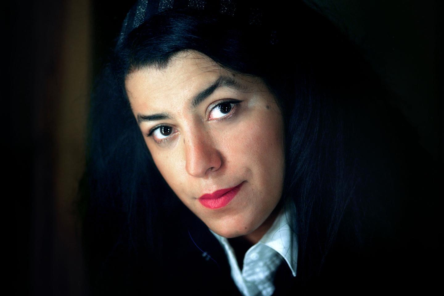 marjane-satrapi-powerful-and-outspoken-artist-who-swore-to-stay-true
