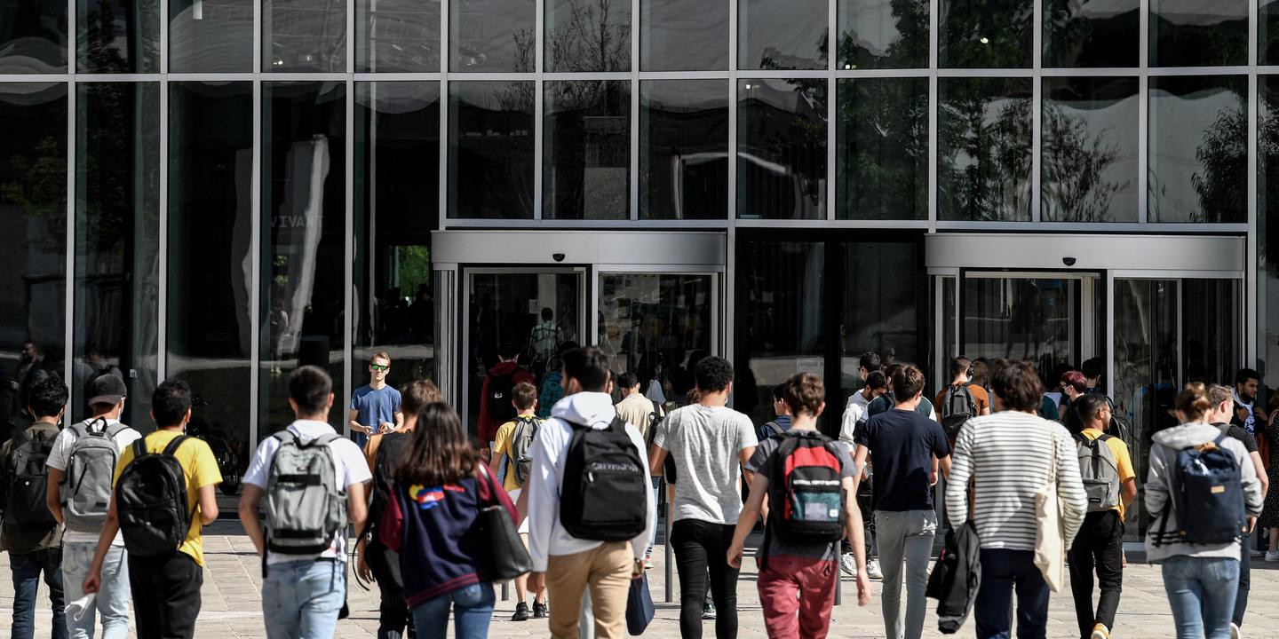 Parcoursup : des listes d'attente à rallonge dénoncées par des candidats