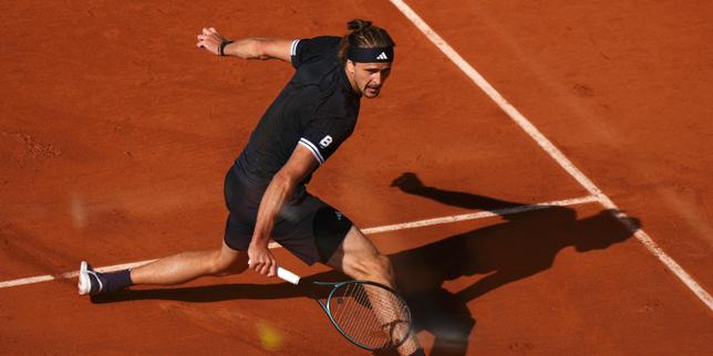 French Open 2026: Zverev powers past Mensik to move within one win of elusive first Grand Slam title