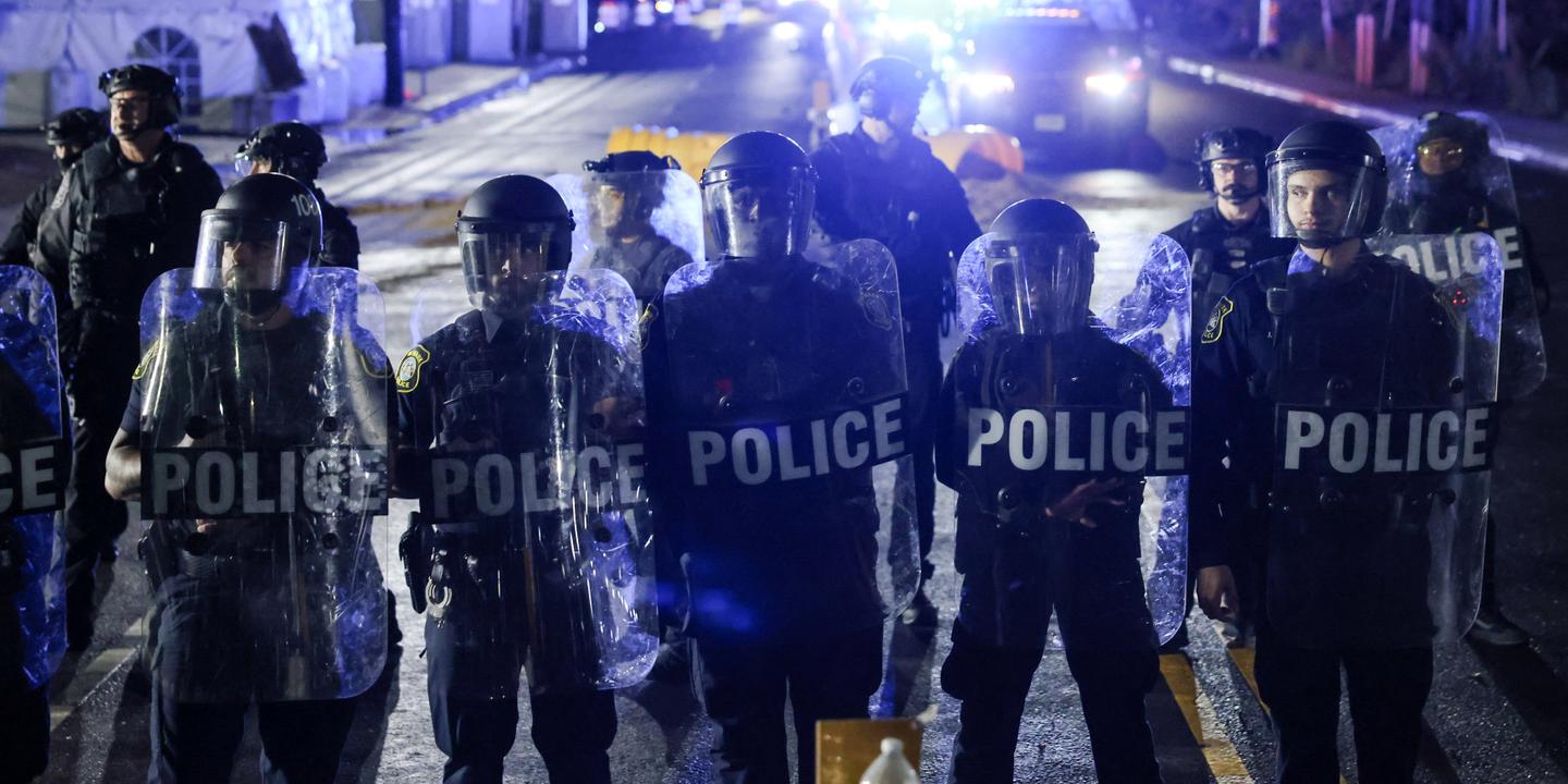 Mortalité des détenus d'ICE au plus haut selon deux ONG, Trump dément