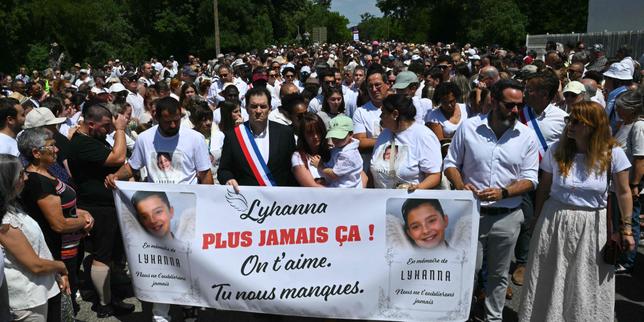 Thousands march in silence in tribute to killed 11-year-old girl in France