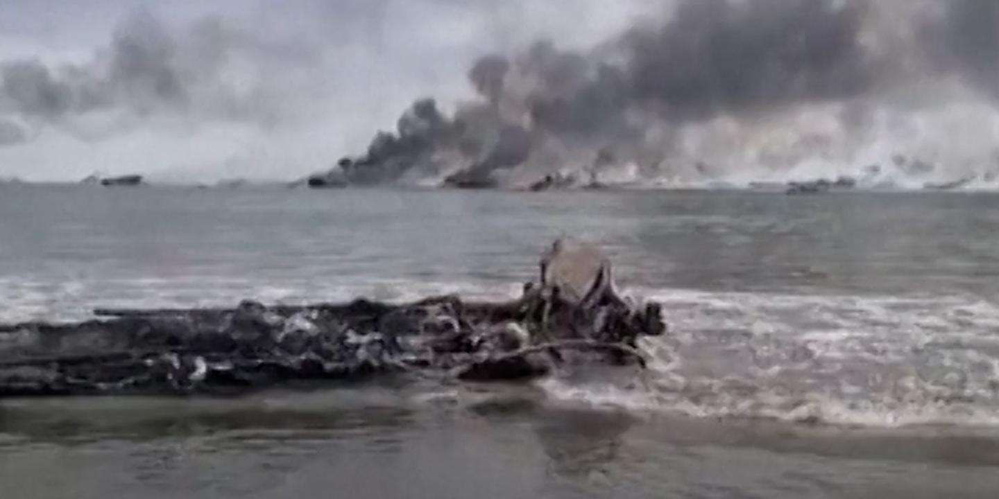 Équateur : un incendie détruit des dizaines de bateaux