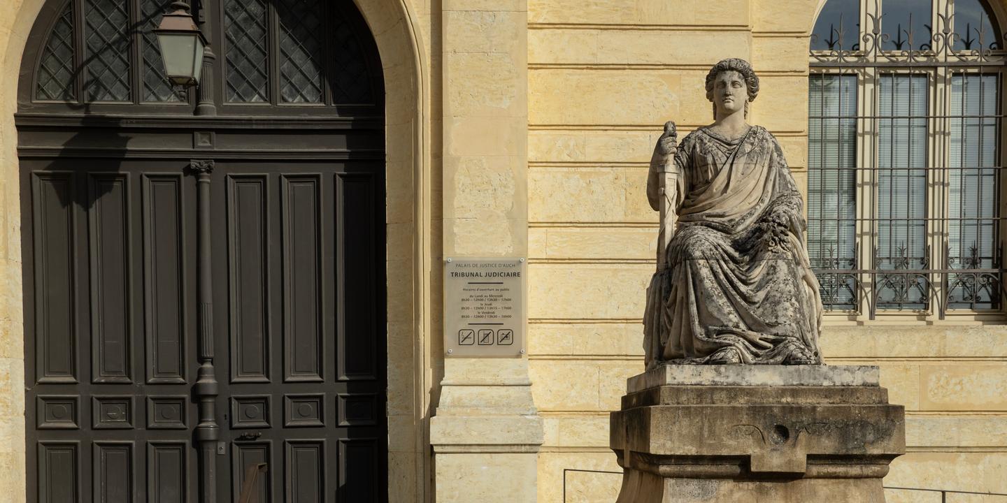 Mort de Lyhanna : la compagne de Jérôme Barella dénonce un viol conjugal