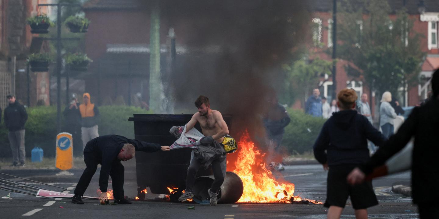 Belfast : manifestations après une attaque au couteau imputée à un réfugié soudanais