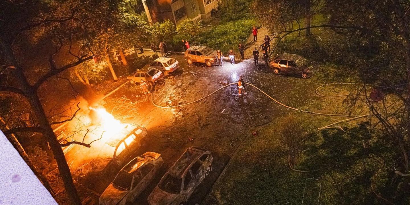 Frappes russes nocturnes à Kharkiv : quatre morts selon un nouveau bilan