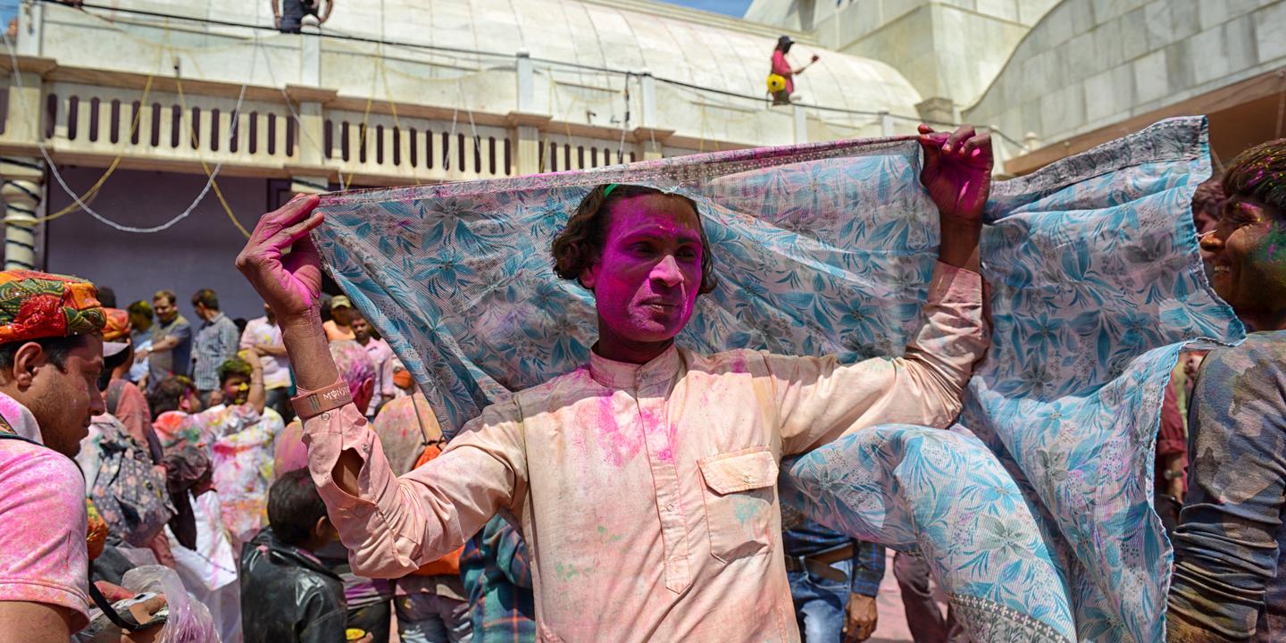 Pourquoi les religions ne condamnent pas toujours l'homosexualité