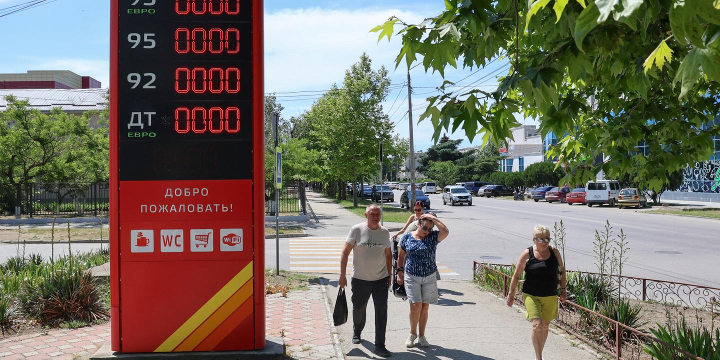 Zelensky confirme des frappes sur des sites logistiques russes en Crimée