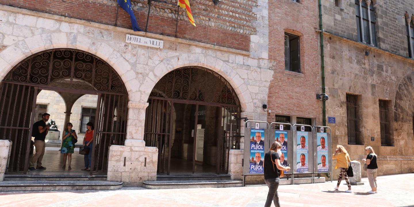 Perpignan : employé municipal licencié pour tatouage nazi