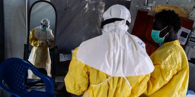Ebola : après un premier cas diagnostiqué en France chez un médecin de retour de RDC, la surveillance s’organise