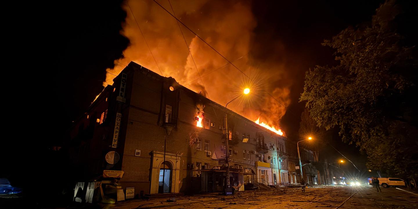 EN DIRECT, guerre en Ukraine : un mort et au moins sept blessés dans des frappes nocturnes russes sur Zaporijia