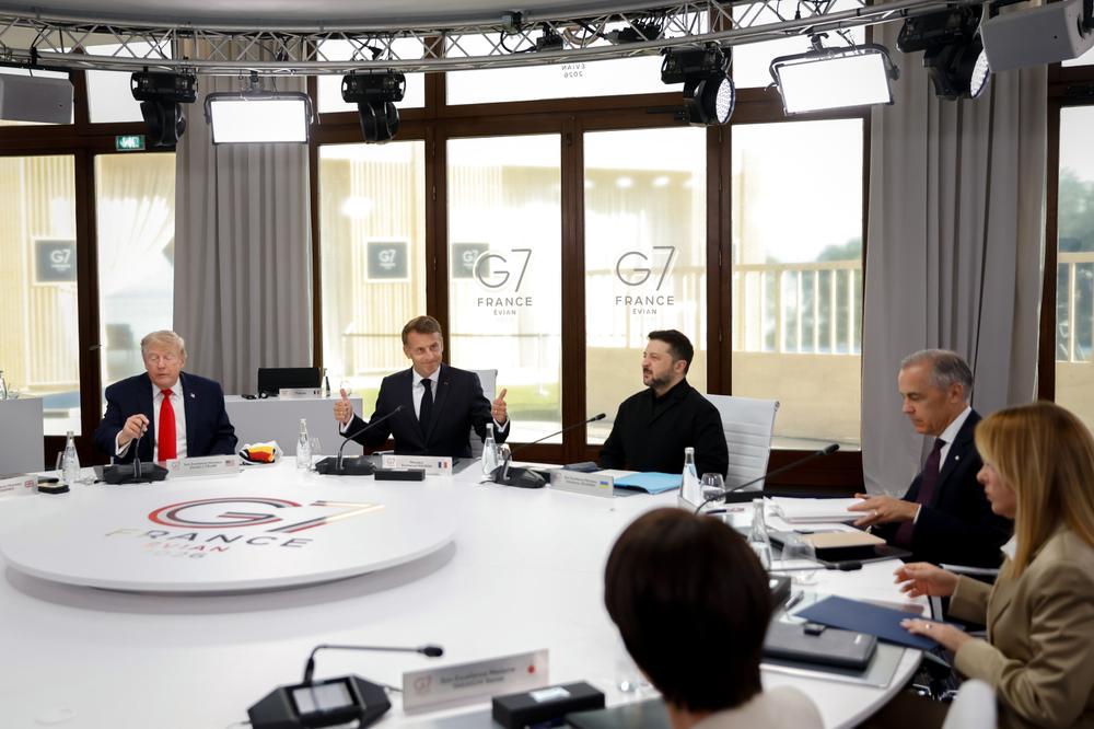 Lors du sommet du G7, à Evian-les-Bains (Haute-Savoie), le 16 juin 2026. - KAMIL ZIHNIOGLU POUR « LE MONDE »