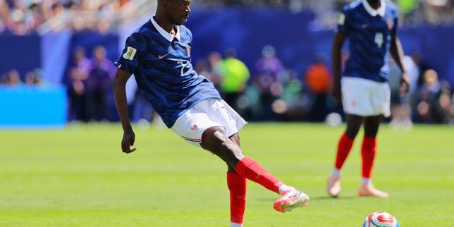Dembélé Struggles in France's World Cup Win Over Senegal