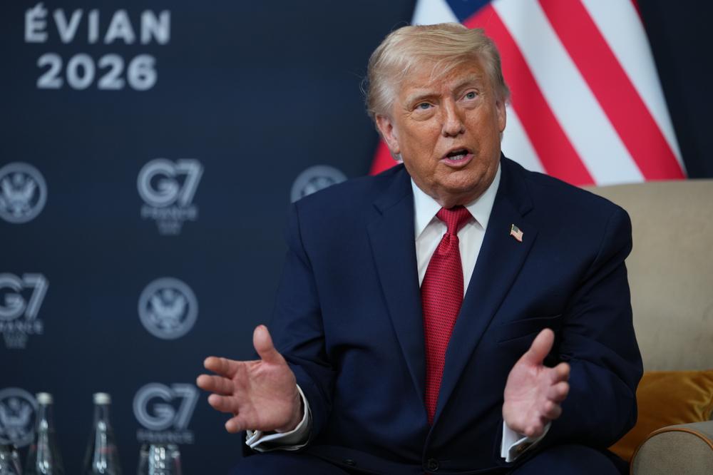 Donald Trump, lors de la clotûre du G7 à Evian (Haute-Savoie), le 17 juin 2026. - JULIA DEMAREE NIKHINSON/AP PHOTO