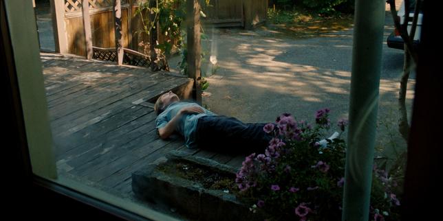 Edik Beddoes (Jeremy), dans «&nbsp;Blue Heron&nbsp;», de Sophy Romvari.