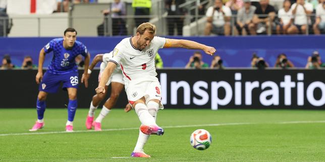 EN DIRECT, Angleterre-Croatie : Harry Kane s’y reprend à deux fois, mais ouvre la marque sur penalty