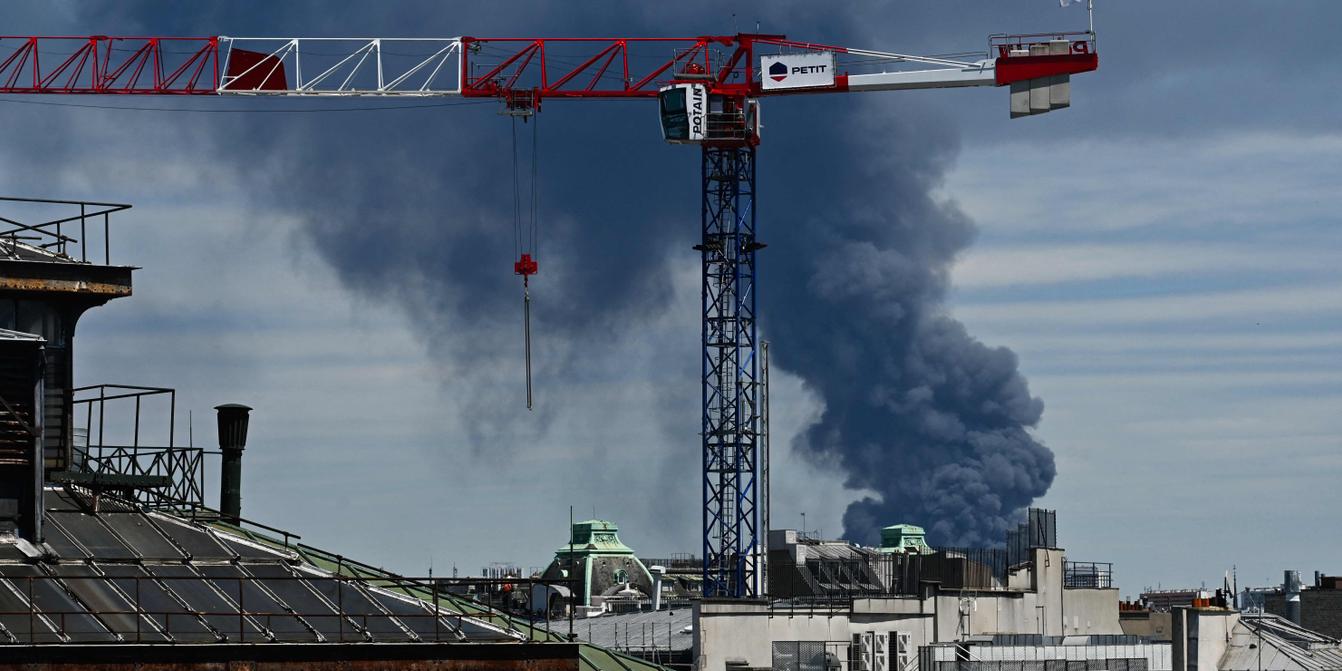 Incendie à Bobigny ce mercredi : le feu circonscrit, l’extinction se poursuit