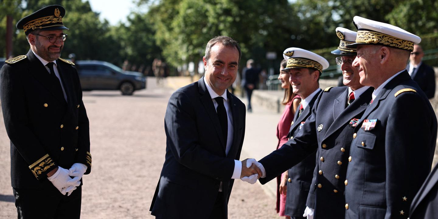 Gouvernement renonce à son projet de loi sur les préfets