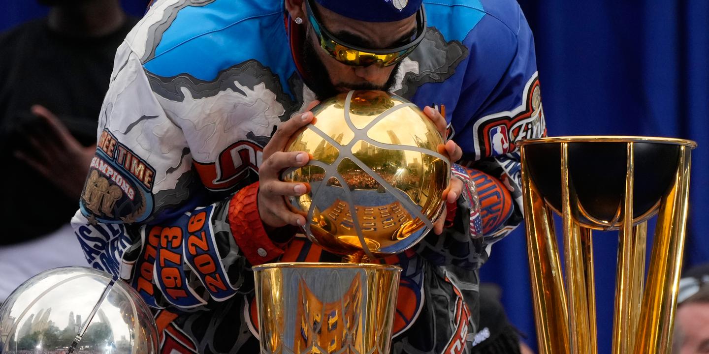 NBA : la parade des Knicks dans les rues de New York en images