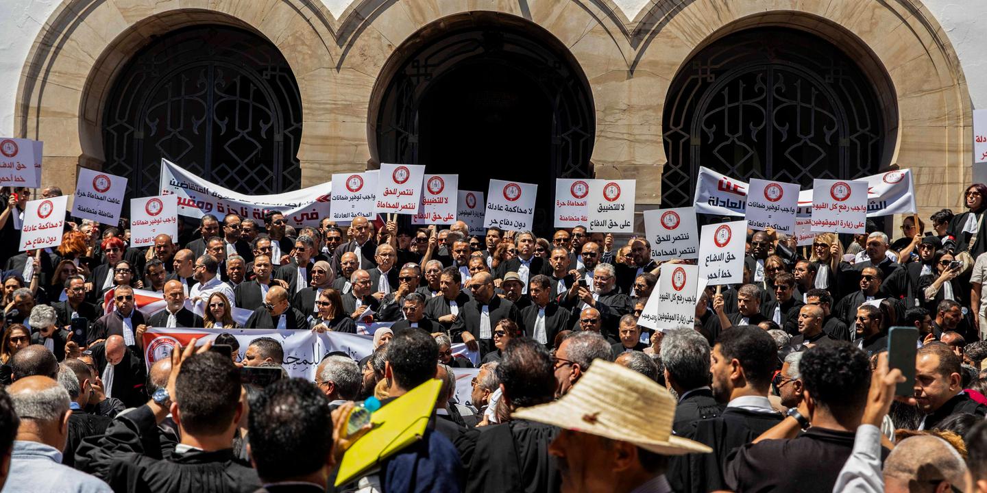 Tunisie : les avocats en grève contre la mise sous tutelle de leur profession