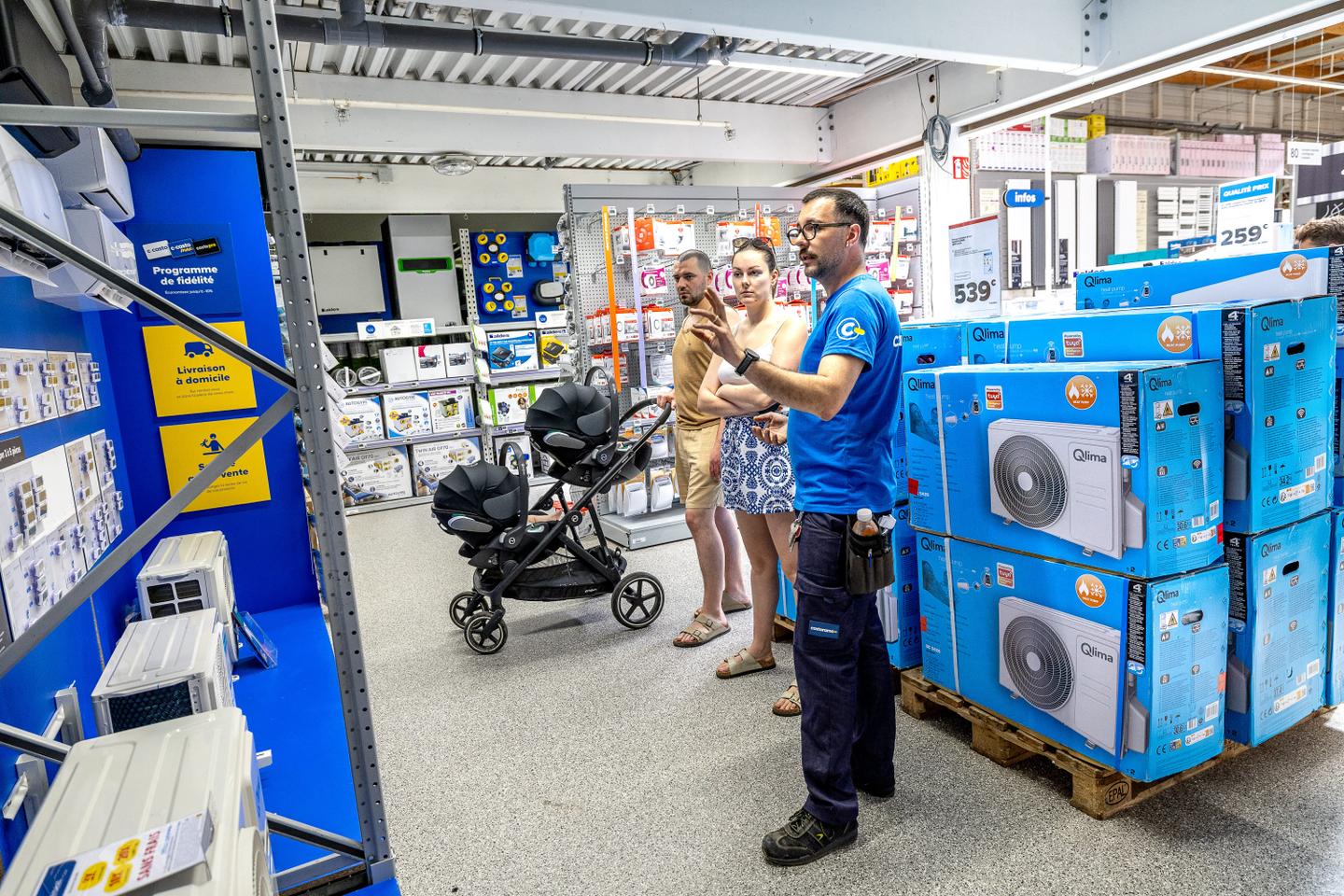 Is air conditioning essential for coping with heatwaves? France might be changing its mind on the issue