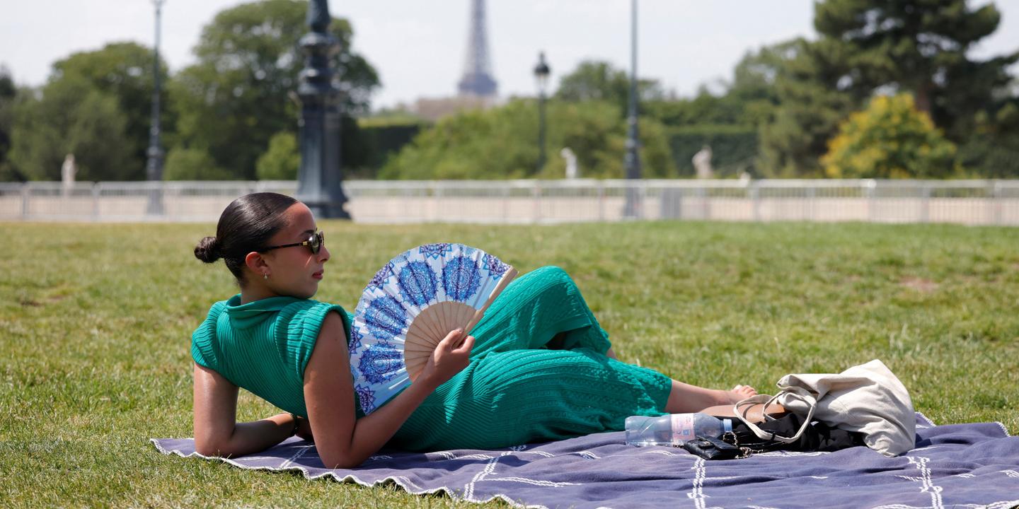 https://img.lemde.fr/2026/06/19/773/0/6805/3402/1440/720/60/0/82bdeaa_ftp-1-hu6sghh2ki2m-2026-06-19t120610z-772011143-rc20xlaekk92-rtrmadp-3-europe-weather-france-heat.JPG