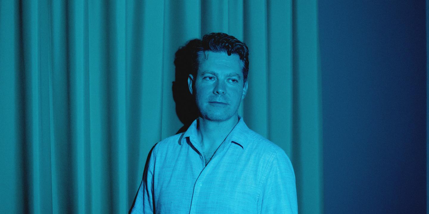 Sam Barlow : l'art du récit fragmenté dans Her Story et Immortality