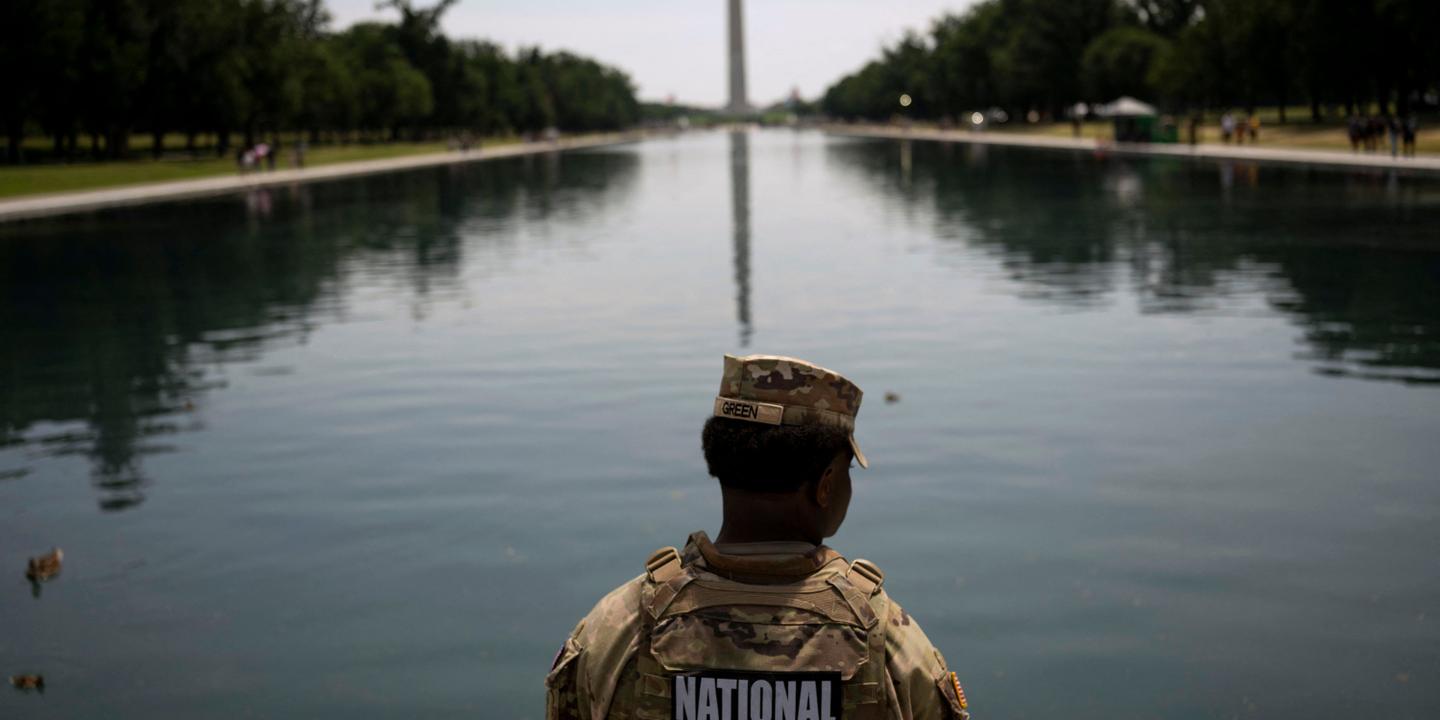Trump menace de 10 ans de prison contre les vandales de la Reflecting Pool