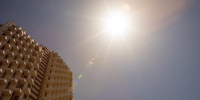 Climate scientists appalled by politicians' refusal to accept responsibility as heatwave hits France
