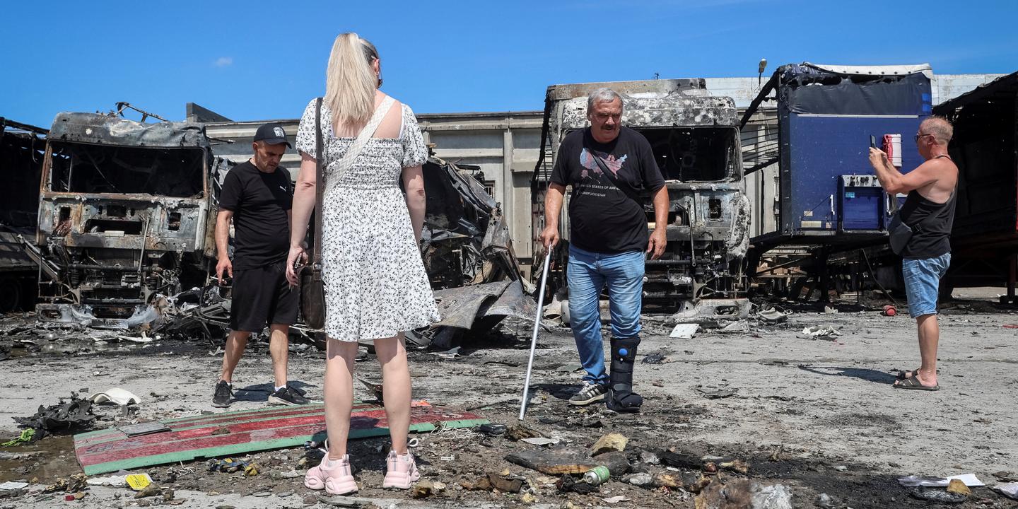 Guerre en Ukraine : frappes massives, pont détruit en Crimée et rationnement de carburant en Sibérie