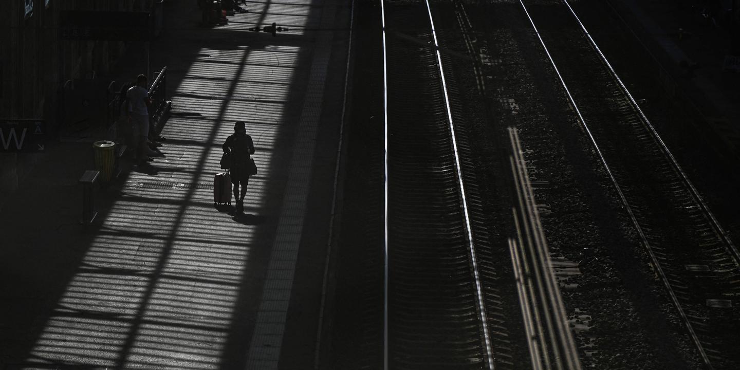 Jean Castex admet des incertitudes sur la SNCF pour les départs en vacances