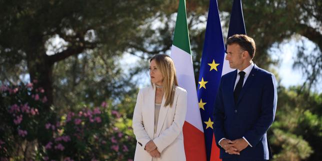 « Pour sa dette comme son économie, la France est en voie d’italianisation avancée »