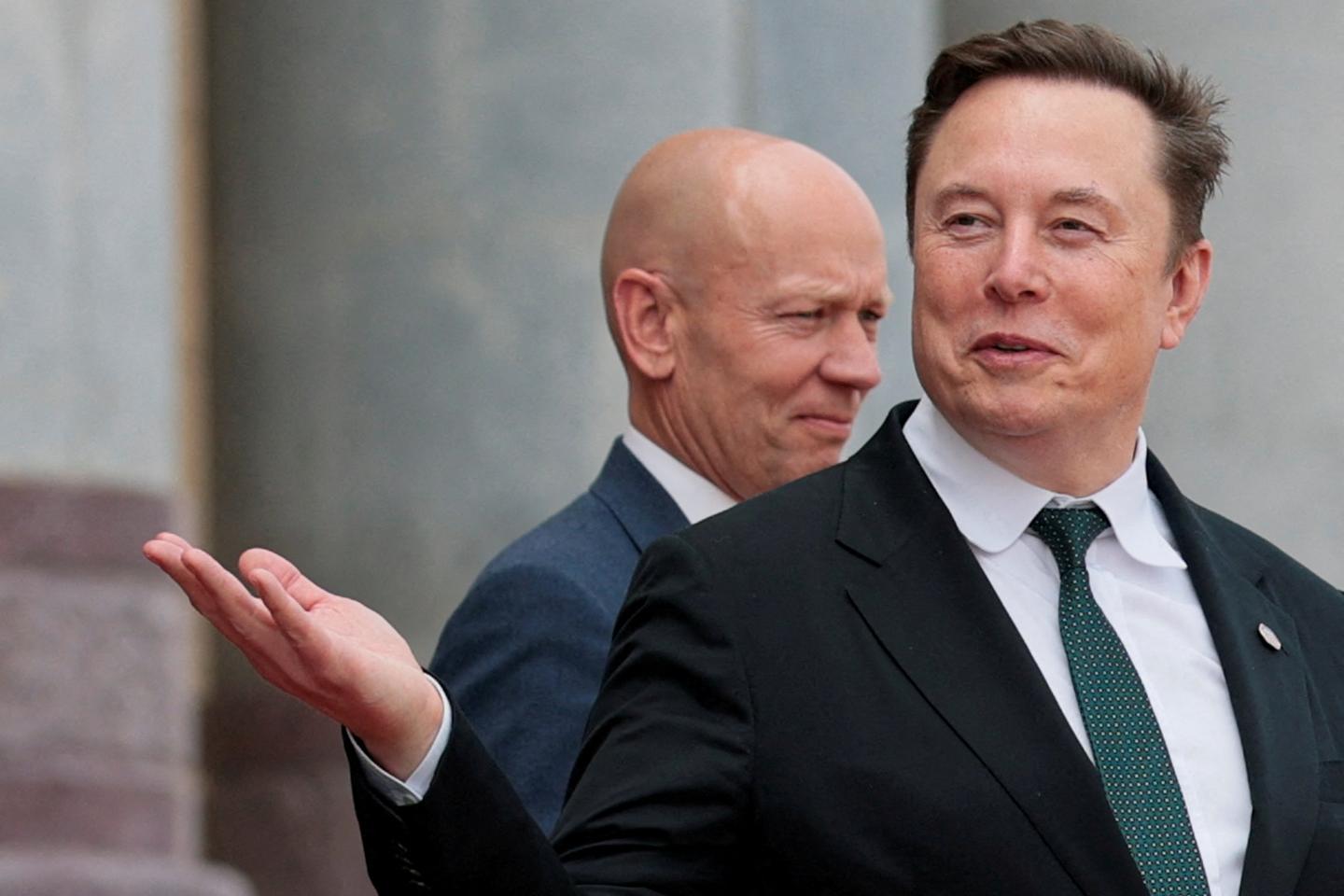 Elon Musk qualifie Marine Le Pen de « dernier espoir de la France »