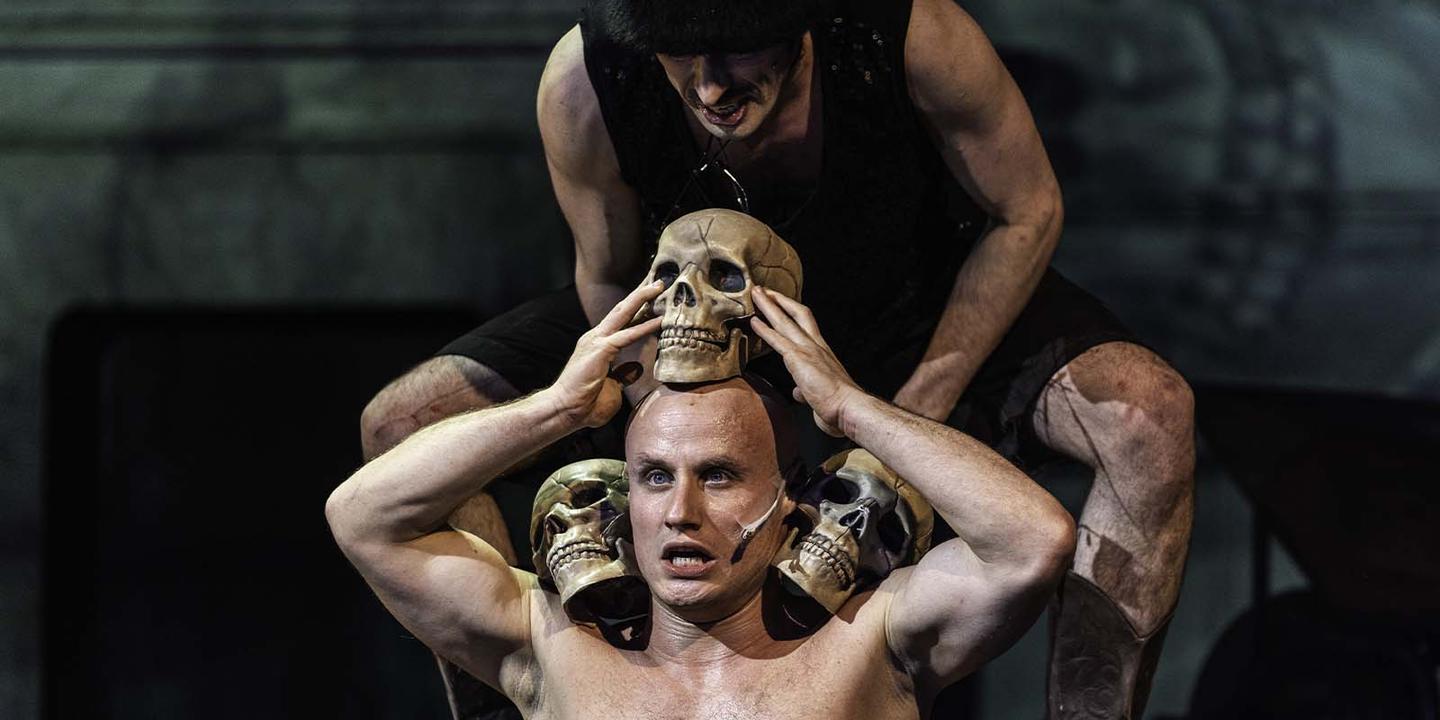 Hamlet plus actuel que jamais dans le chaos mondial