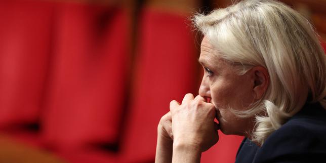 Marine Le Pen dans « Le Monde », de « fille de » à l’affaire des assistants parlementaires