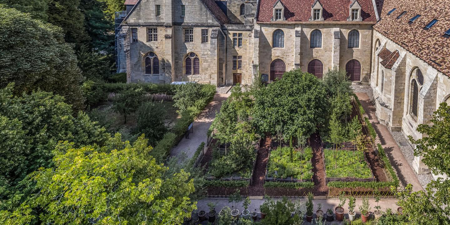 5 jardins médiévaux à découvrir en France cet été