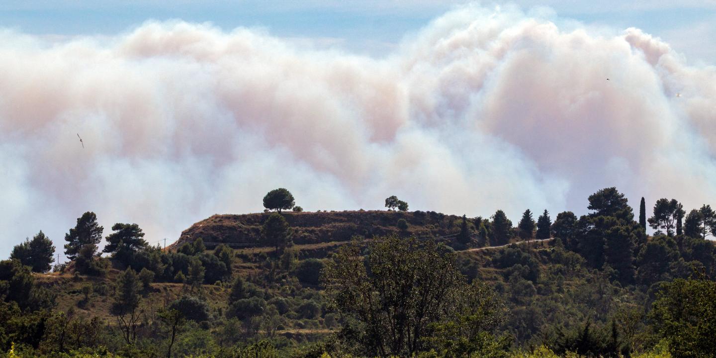 Premières images de l'incendie dans l'Aude