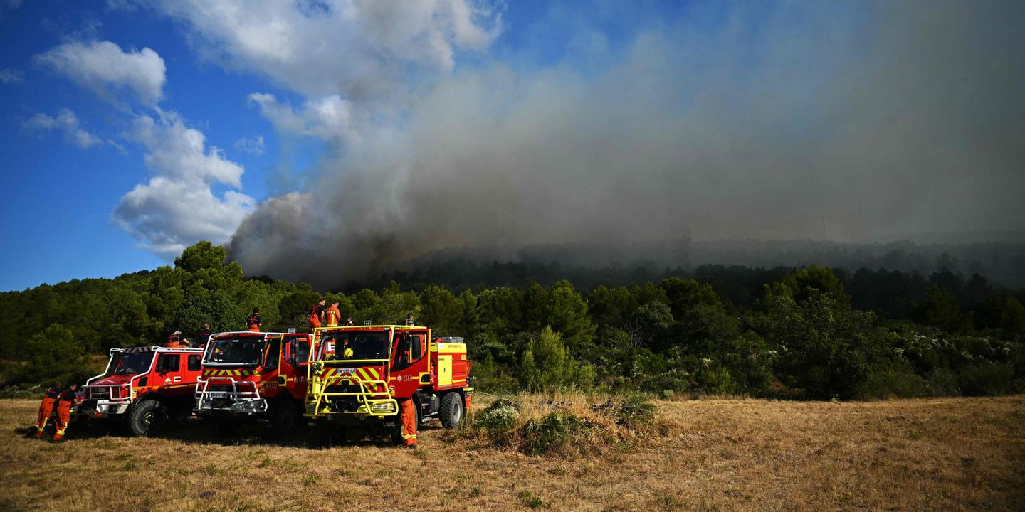 Incendie dans l'Aude et l'Hérault : le feu progresse, nouveau départ vers Perpignan