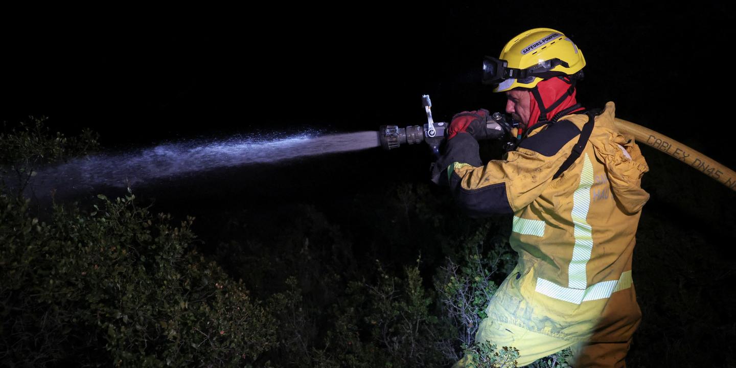 Aude : 150 pompiers encore mobilisés, incendie fixé après 350 hectares brûlés