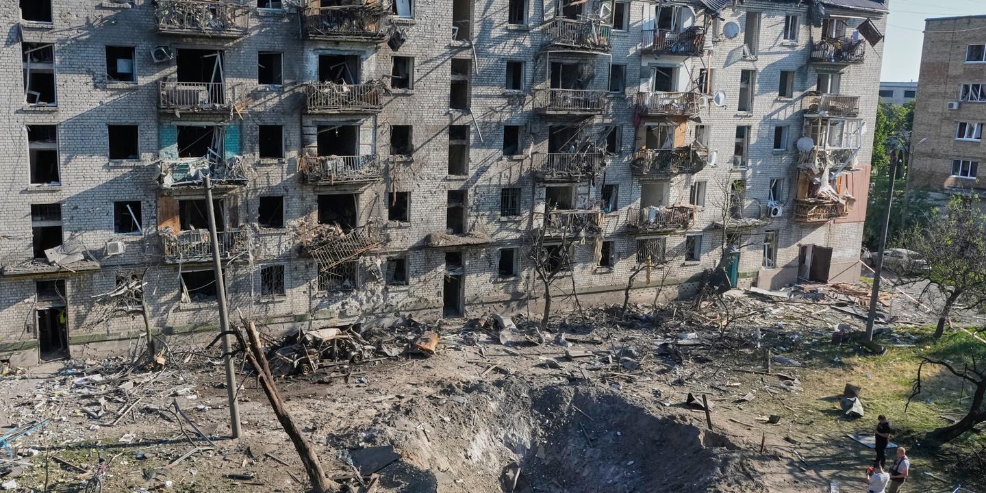 Guerre en Ukraine : les images des dégâts après l’attaque sur Kiev « la plus massive » depuis le début de la guerre